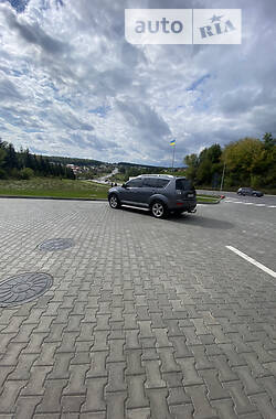 Внедорожник / Кроссовер Mitsubishi Outlander XL 2007 в Тернополе