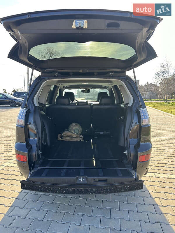 Внедорожник / Кроссовер Mitsubishi Outlander XL 2008 в Бердичеве