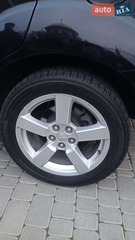 Позашляховик / Кросовер Mitsubishi Outlander XL 2008 в Чорноморську