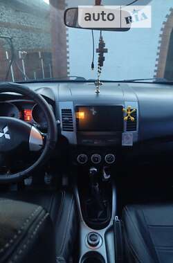 Внедорожник / Кроссовер Mitsubishi Outlander XL 2008 в Тернополе