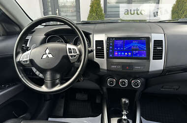 Внедорожник / Кроссовер Mitsubishi Outlander XL 2011 в Дрогобыче