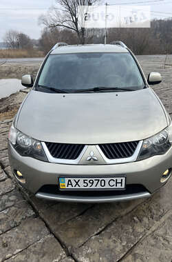 Внедорожник / Кроссовер Mitsubishi Outlander XL 2008 в Харькове