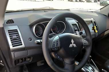 Позашляховик / Кросовер Mitsubishi Outlander XL 2008 в Дніпрі