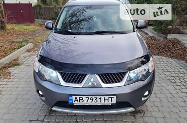 Внедорожник / Кроссовер Mitsubishi Outlander XL 2009 в Виннице