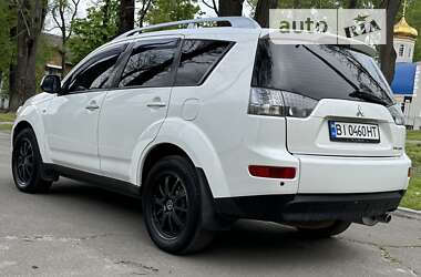 Позашляховик / Кросовер Mitsubishi Outlander XL 2007 в Кам'янському