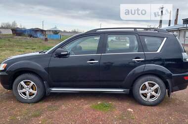 Внедорожник / Кроссовер Mitsubishi Outlander XL 2011 в Червонограде