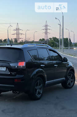 Внедорожник / Кроссовер Mitsubishi Outlander XL 2008 в Одессе