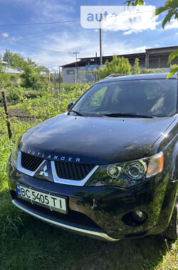 Внедорожник / Кроссовер Mitsubishi Outlander XL 2008 в Бориславе