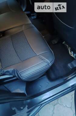 Внедорожник / Кроссовер Mitsubishi Outlander XL 2007 в 