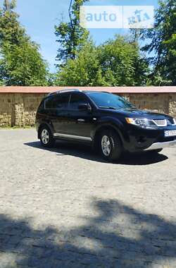 Внедорожник / Кроссовер Mitsubishi Outlander XL 2008 в Черновцах