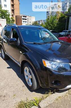 Внедорожник / Кроссовер Mitsubishi Outlander XL 2008 в Черновцах