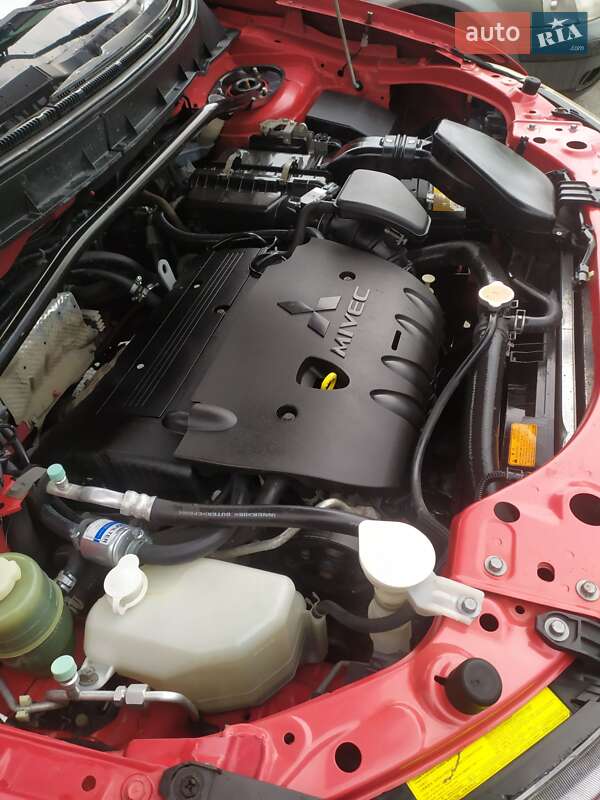 Позашляховик / Кросовер Mitsubishi Outlander XL 2007 в Харкові