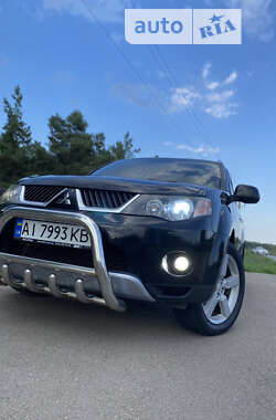 Внедорожник / Кроссовер Mitsubishi Outlander XL 2008 в Украинке