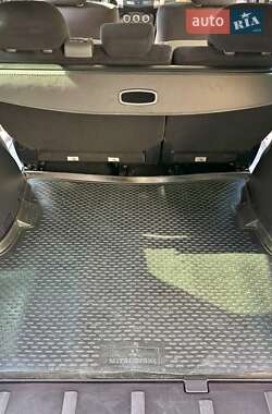 Внедорожник / Кроссовер Mitsubishi Outlander XL 2010 в 