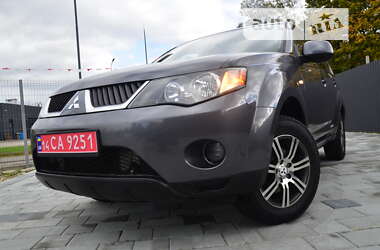 Позашляховик / Кросовер Mitsubishi Outlander XL 2008 в Дрогобичі