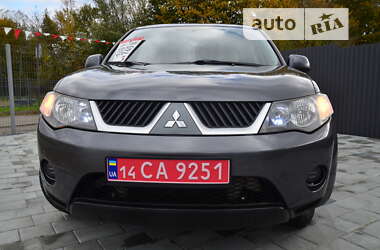 Позашляховик / Кросовер Mitsubishi Outlander XL 2008 в Дрогобичі