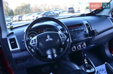 Внедорожник / Кроссовер Mitsubishi Outlander XL 2011 в Дрогобыче