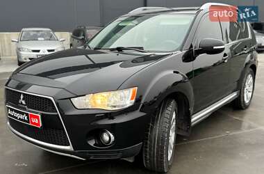 Внедорожник / Кроссовер Mitsubishi Outlander XL 2010 в Львове