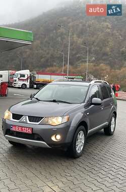 Внедорожник / Кроссовер Mitsubishi Outlander XL 2007 в Мукачево