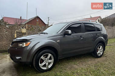 Внедорожник / Кроссовер Mitsubishi Outlander XL 2007 в Черновцах