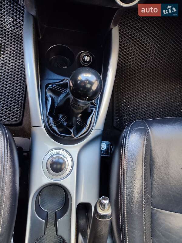 Позашляховик / Кросовер Mitsubishi Outlander XL 2008 в Івано-Франківську