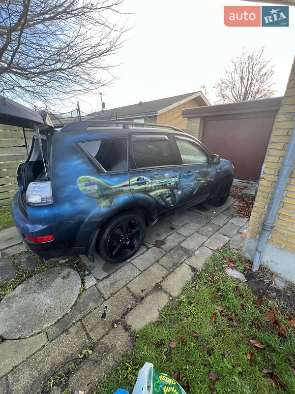 Позашляховик / Кросовер Mitsubishi Outlander XL 2007 в Могилів-Подільському