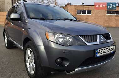 Внедорожник / Кроссовер Mitsubishi Outlander XL 2007 в Днепре