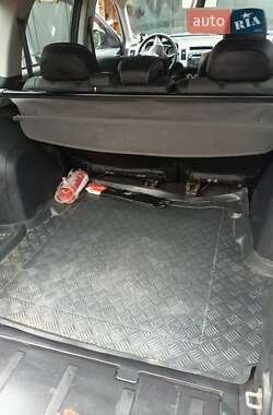 Внедорожник / Кроссовер Mitsubishi Outlander XL 2008 в Ромнах