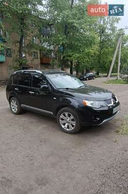 Позашляховик / Кросовер Mitsubishi Outlander XL 2008 в Добропіллі