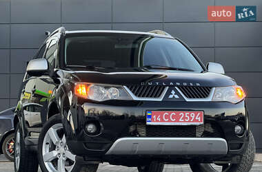 Позашляховик / Кросовер Mitsubishi Outlander XL 2008 в Дрогобичі