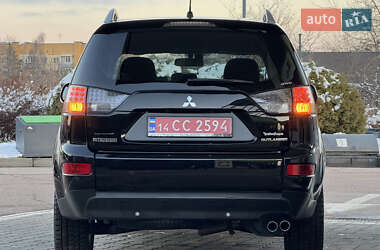 Позашляховик / Кросовер Mitsubishi Outlander XL 2008 в Дрогобичі