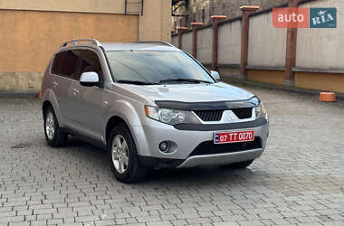 Внедорожник / Кроссовер Mitsubishi Outlander XL 2007 в Коломые