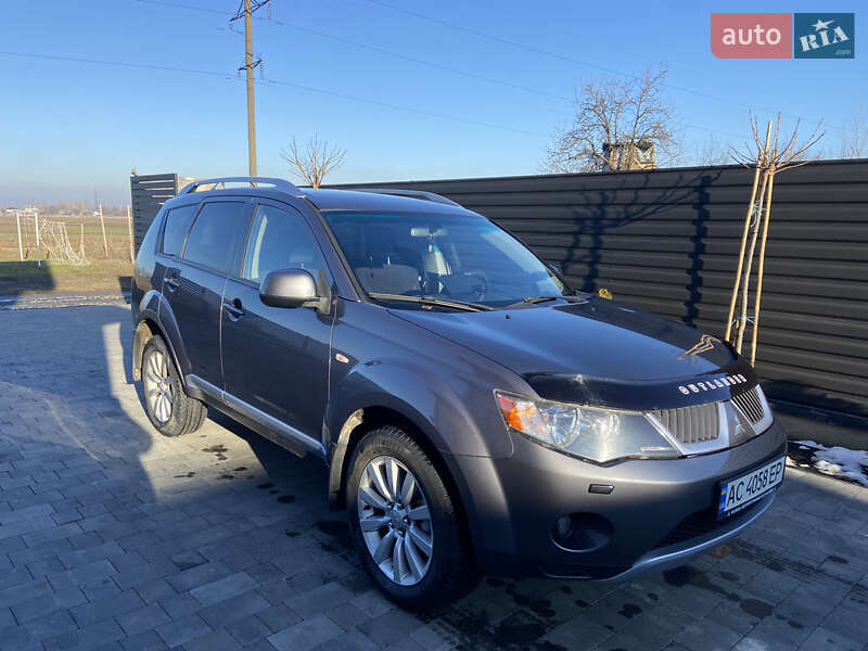 Mitsubishi Outlander XL 2008