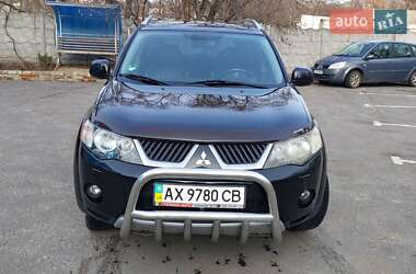 Позашляховик / Кросовер Mitsubishi Outlander XL 2009 в Харкові