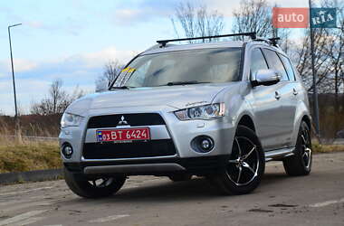 Позашляховик / Кросовер Mitsubishi Outlander XL 2011 в Дрогобичі