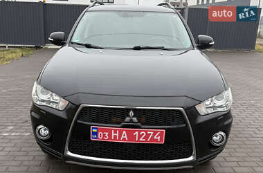 Позашляховик / Кросовер Mitsubishi Outlander XL 2012 в Вінниці