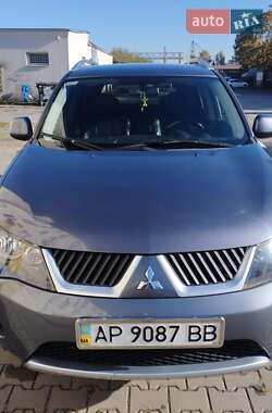 Позашляховик / Кросовер Mitsubishi Outlander XL 2007 в Запоріжжі