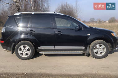 Позашляховик / Кросовер Mitsubishi Outlander XL 2008 в Рожище