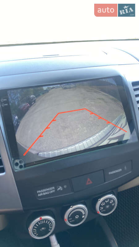 Позашляховик / Кросовер Mitsubishi Outlander XL 2007 в Вільногірську