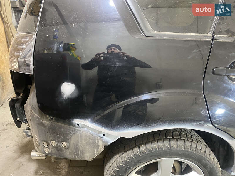 Позашляховик / Кросовер Mitsubishi Outlander XL 2007 в Вільногірську