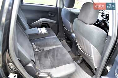 Внедорожник / Кроссовер Mitsubishi Outlander XL 2008 в 