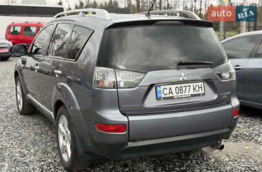 Внедорожник / Кроссовер Mitsubishi Outlander XL 2008 в 