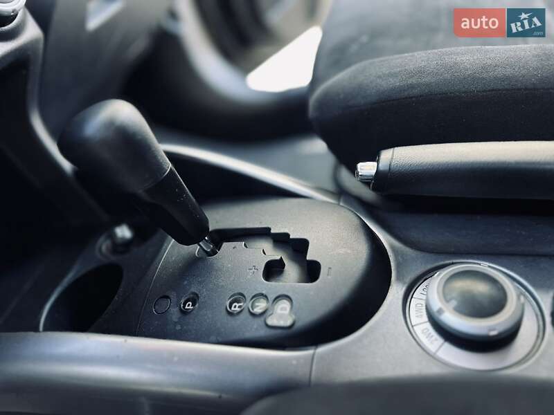 Внедорожник / Кроссовер Mitsubishi Outlander XL 2007 в Днепре