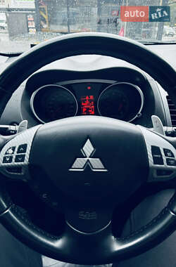 Внедорожник / Кроссовер Mitsubishi Outlander XL 2008 в 