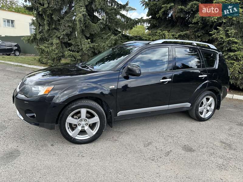 Mitsubishi Outlander XL 2008