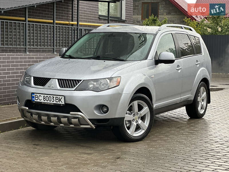 Mitsubishi Outlander XL 2008