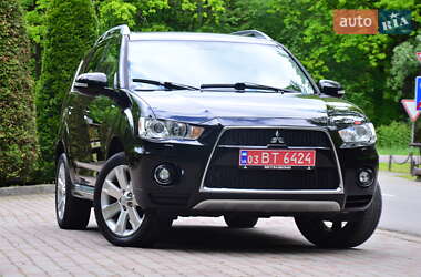 Позашляховик / Кросовер Mitsubishi Outlander XL 2011 в Трускавці