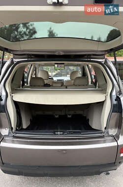 Внедорожник / Кроссовер Mitsubishi Outlander XL 2012 в 