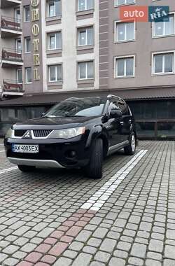 Внедорожник / Кроссовер Mitsubishi Outlander XL 2008 в 
