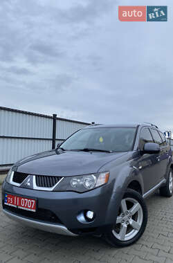 Внедорожник / Кроссовер Mitsubishi Outlander XL 2008 в Рожище